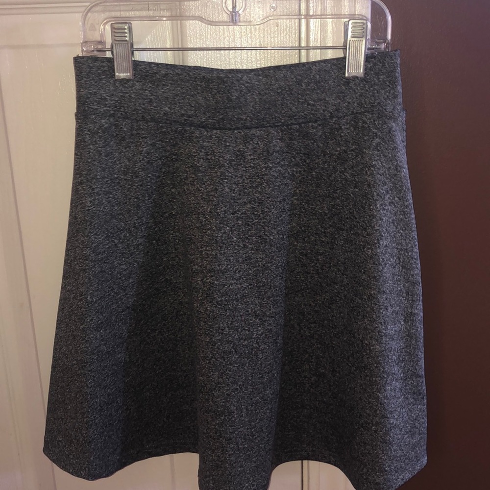 Heathered gray skirt